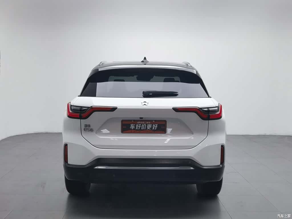 NIO ES6, 2022 4