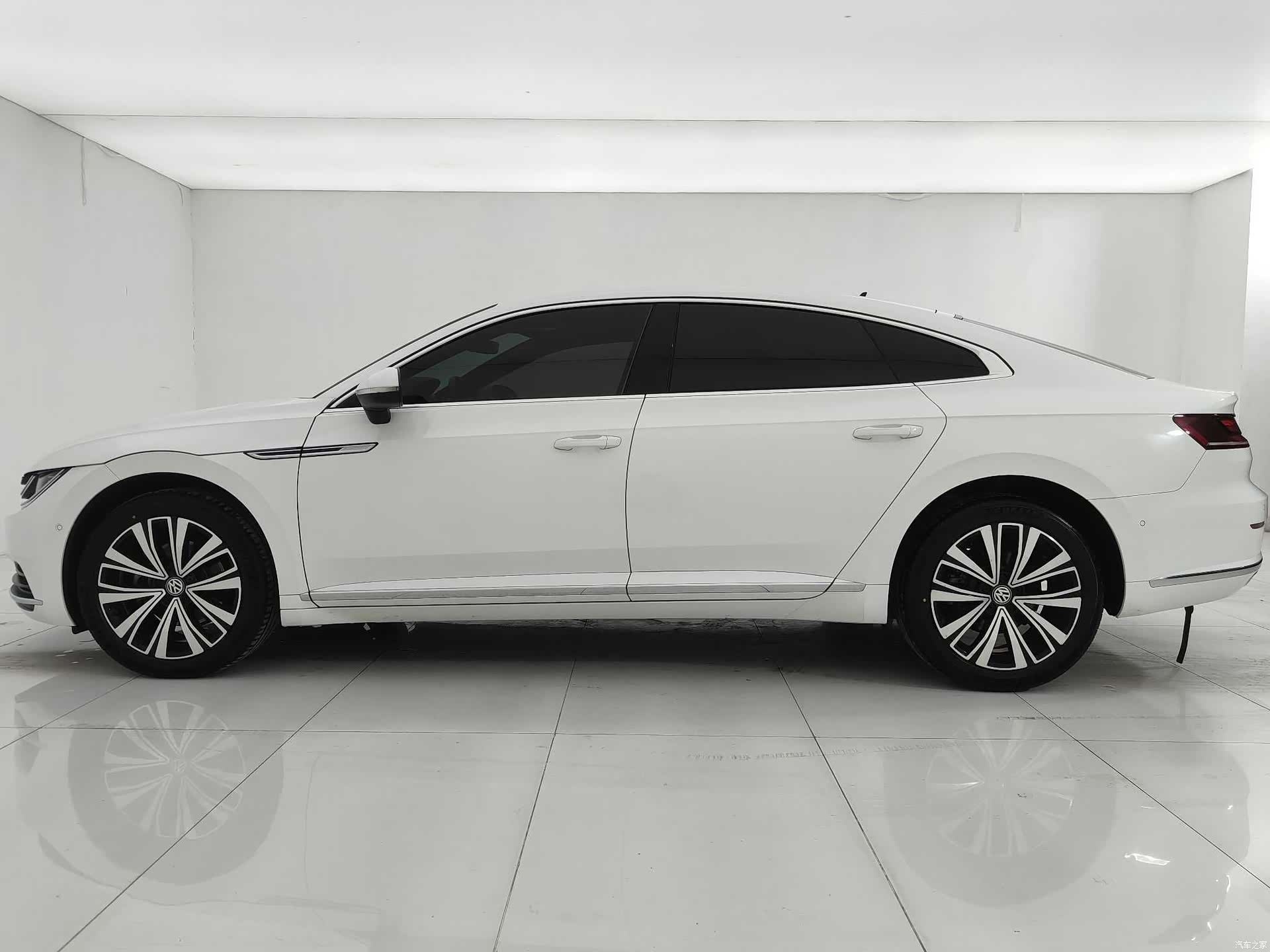 Volkswagen CC, 2019 3