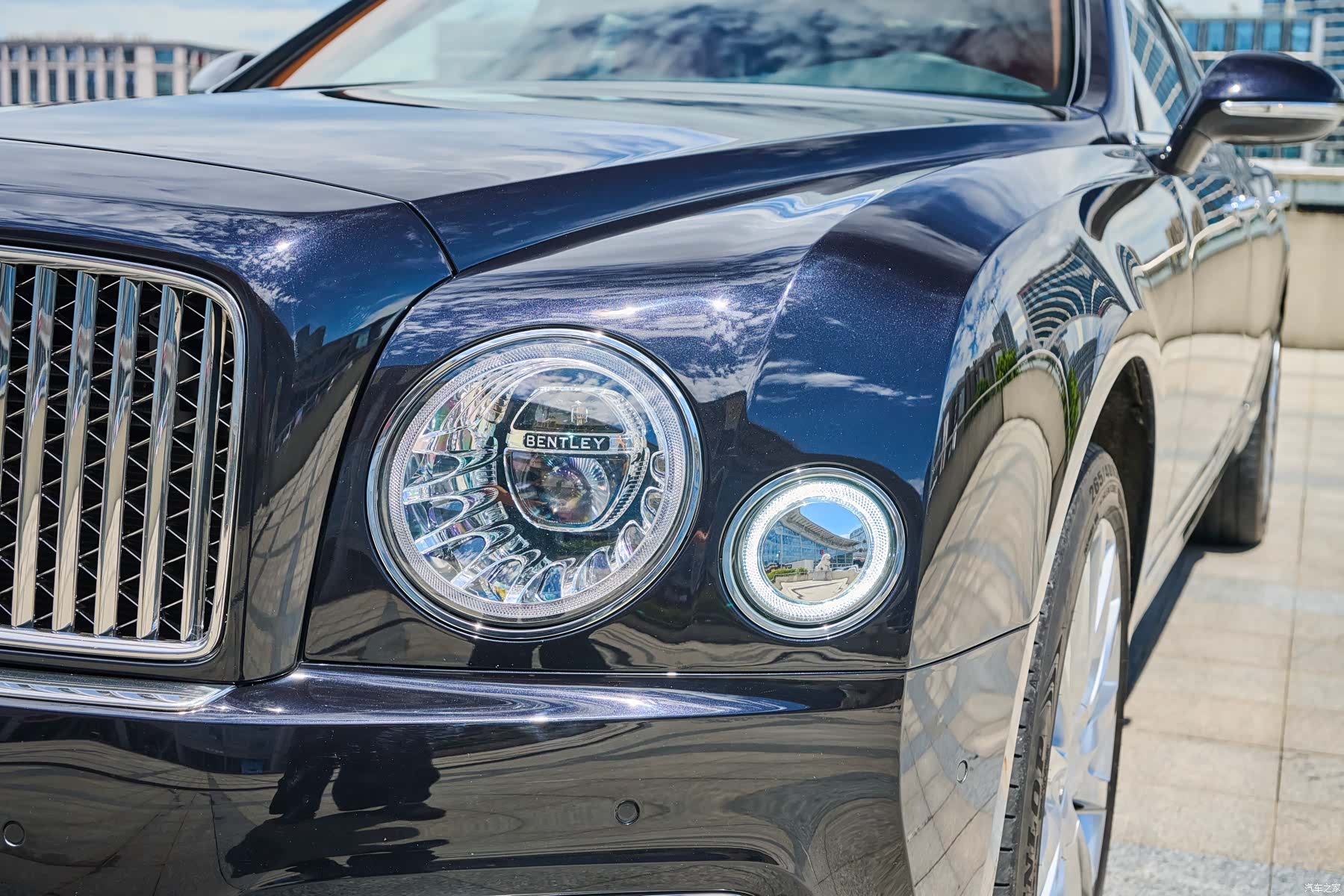 Bentley Mulsanne, 2017 все фото