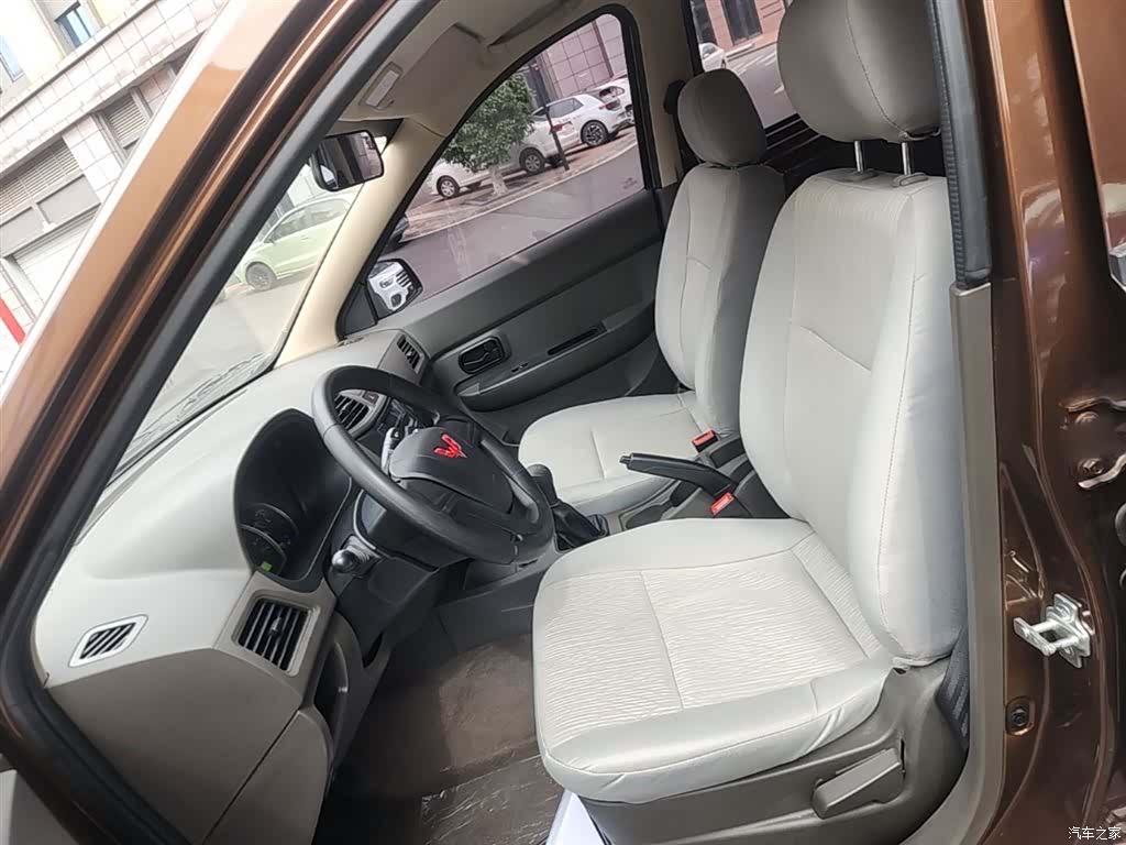 Wuling Hongguang, 2022 15