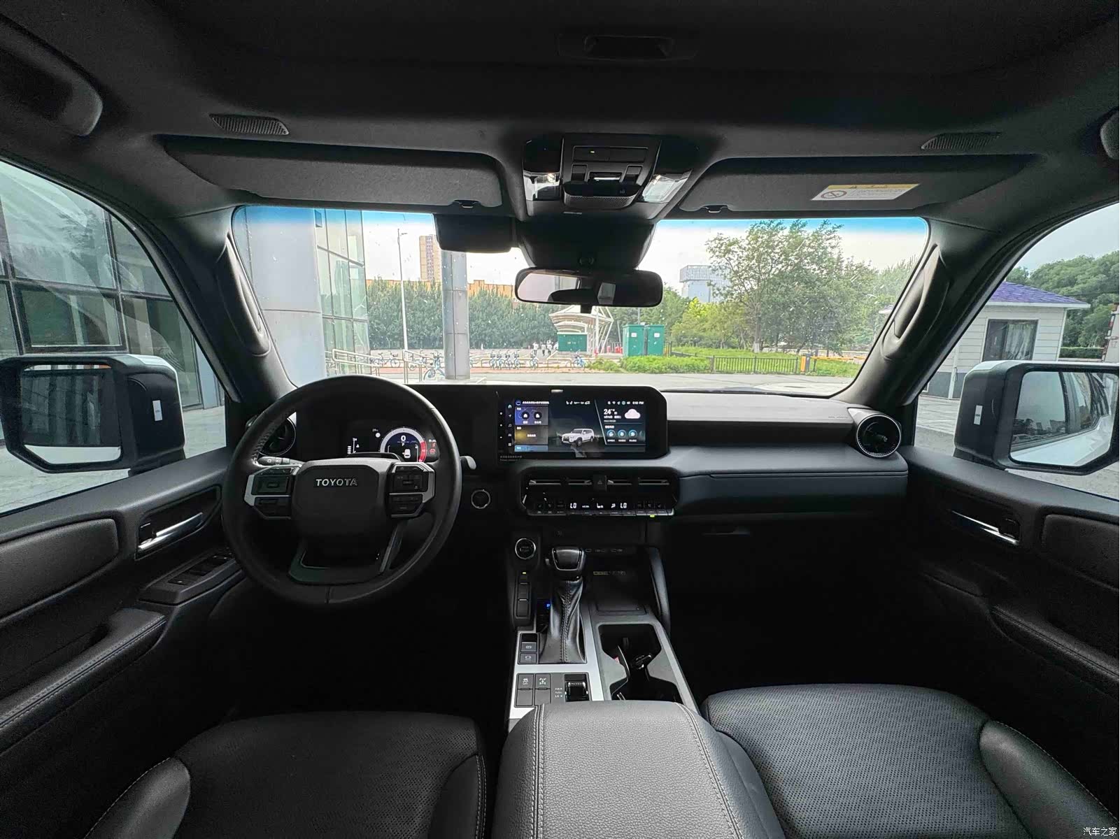Toyota Prado, 2024 8