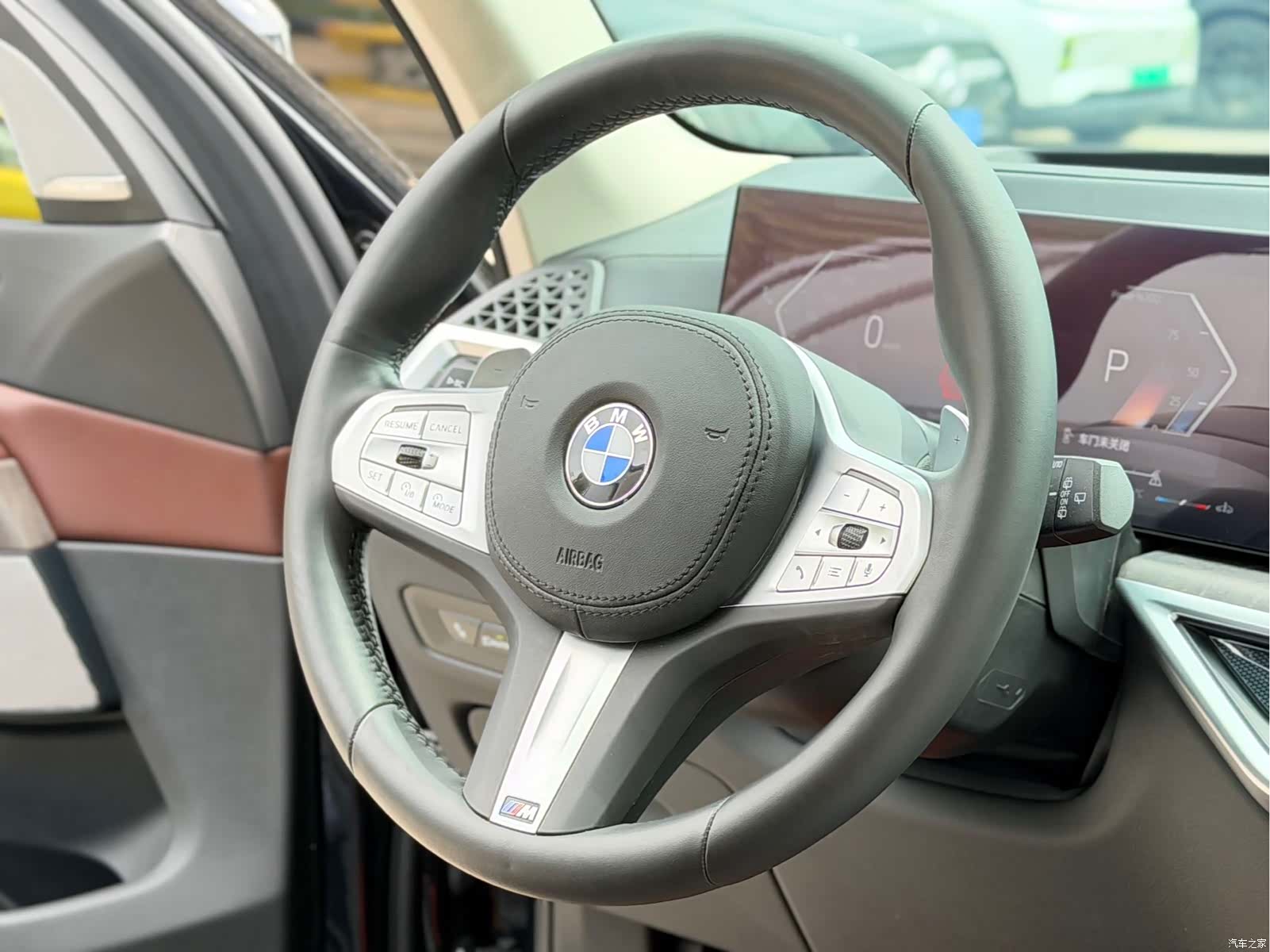BMW X5, 2024 9