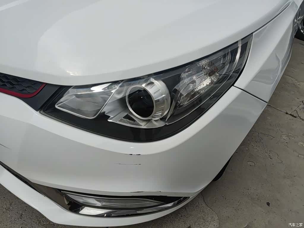 MG MG5, 2015 15