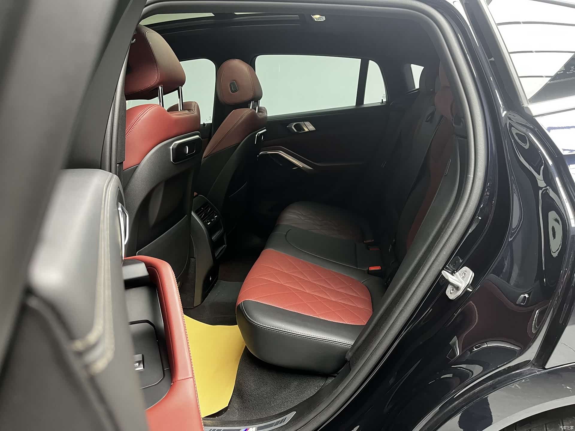 BMW X6, 2024 13