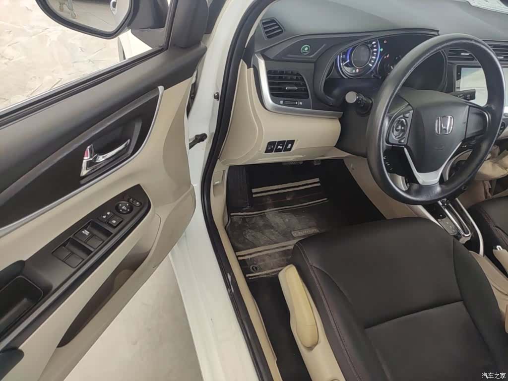 Honda Crider, 2016 16