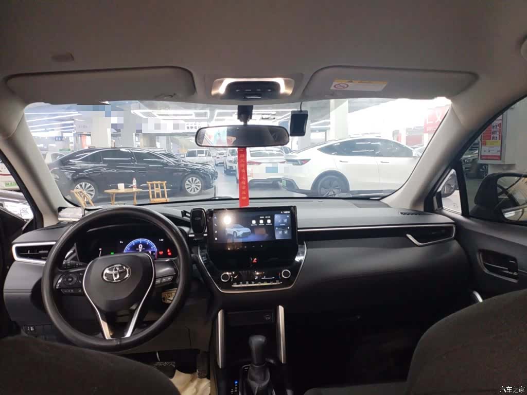 Toyota Frontlander, 2023 18