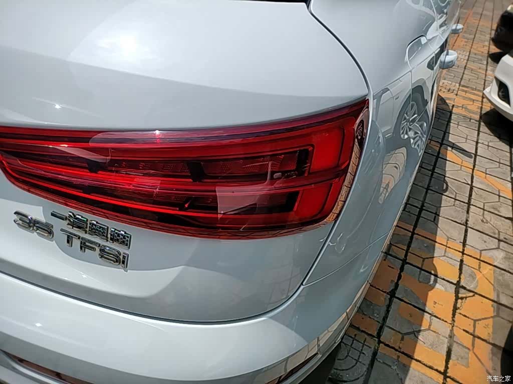 Audi Q3, 2017 8
