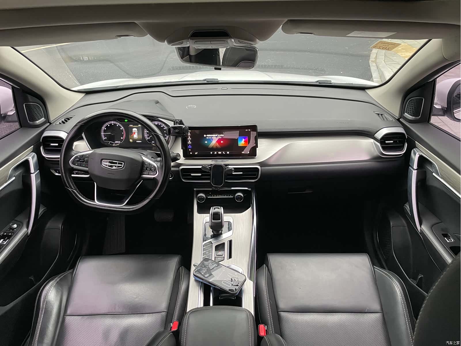 Geely Coolray, 2019 10