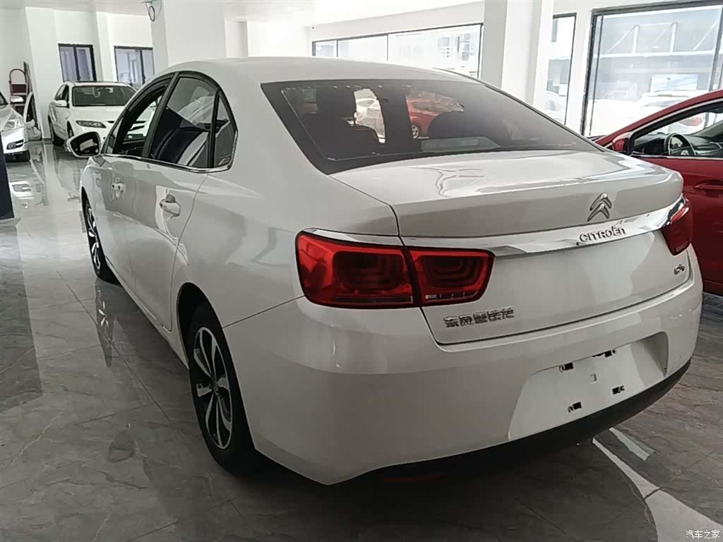 Citroen C4, 2016 все фото