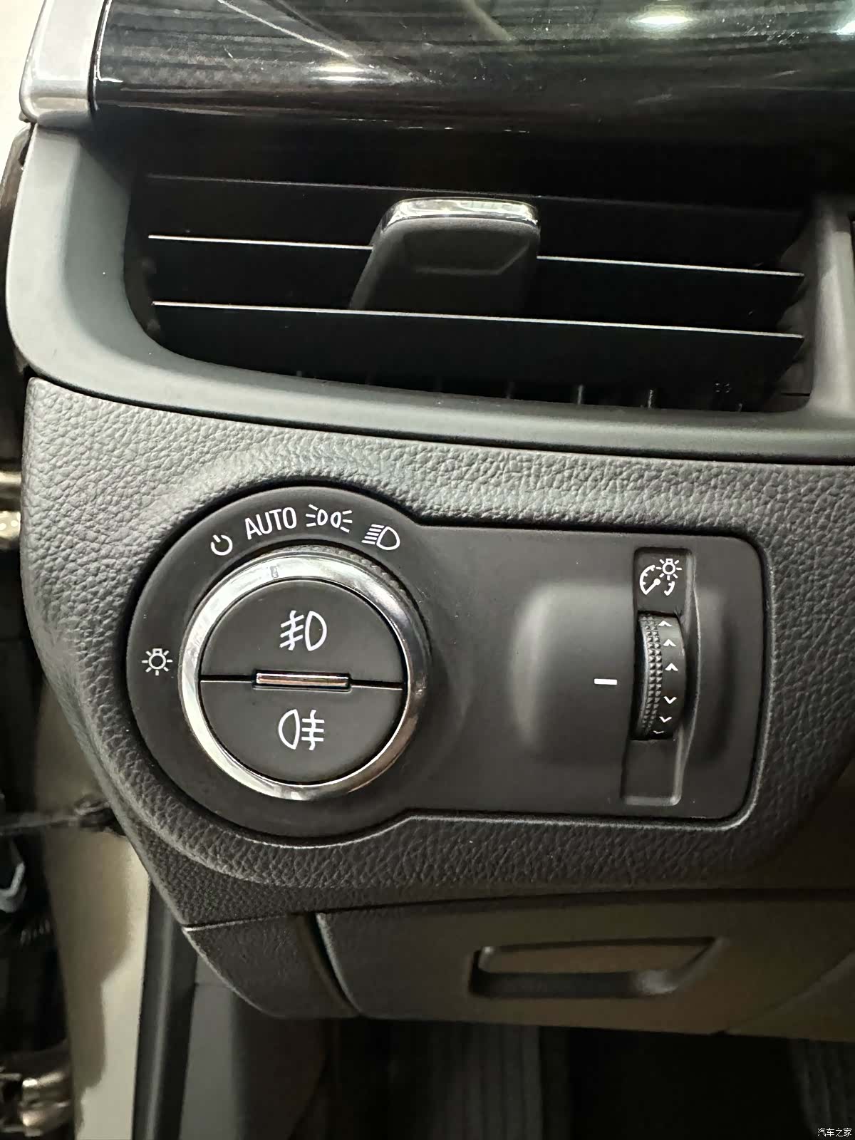 Buick Envision Plus, 2020 23
