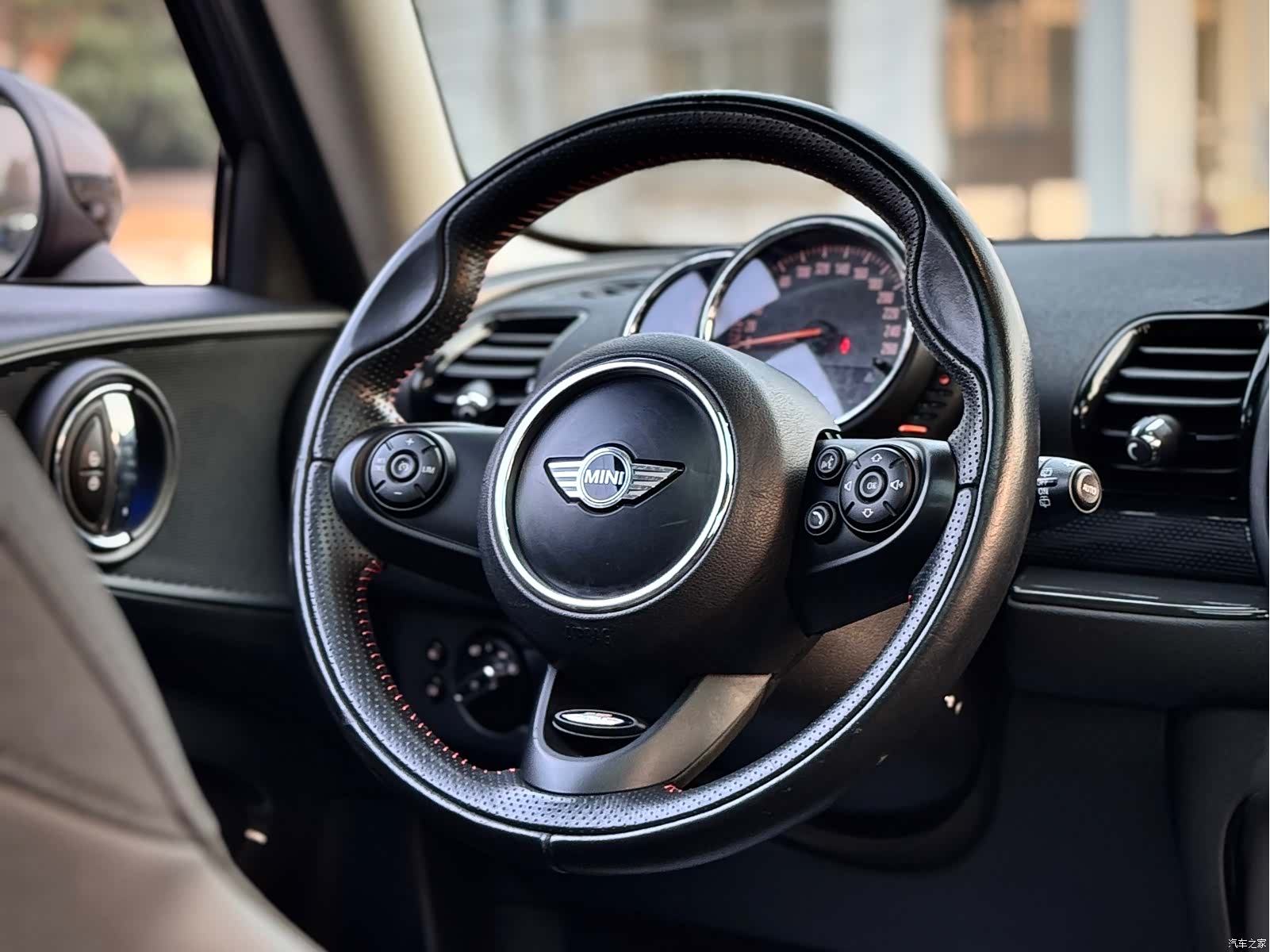 Mini Clubman, 2017 13