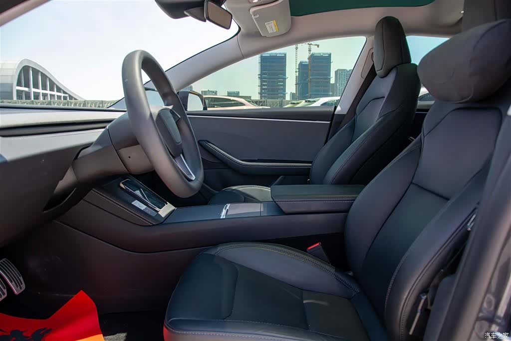 Tesla Model 3, 2024 10