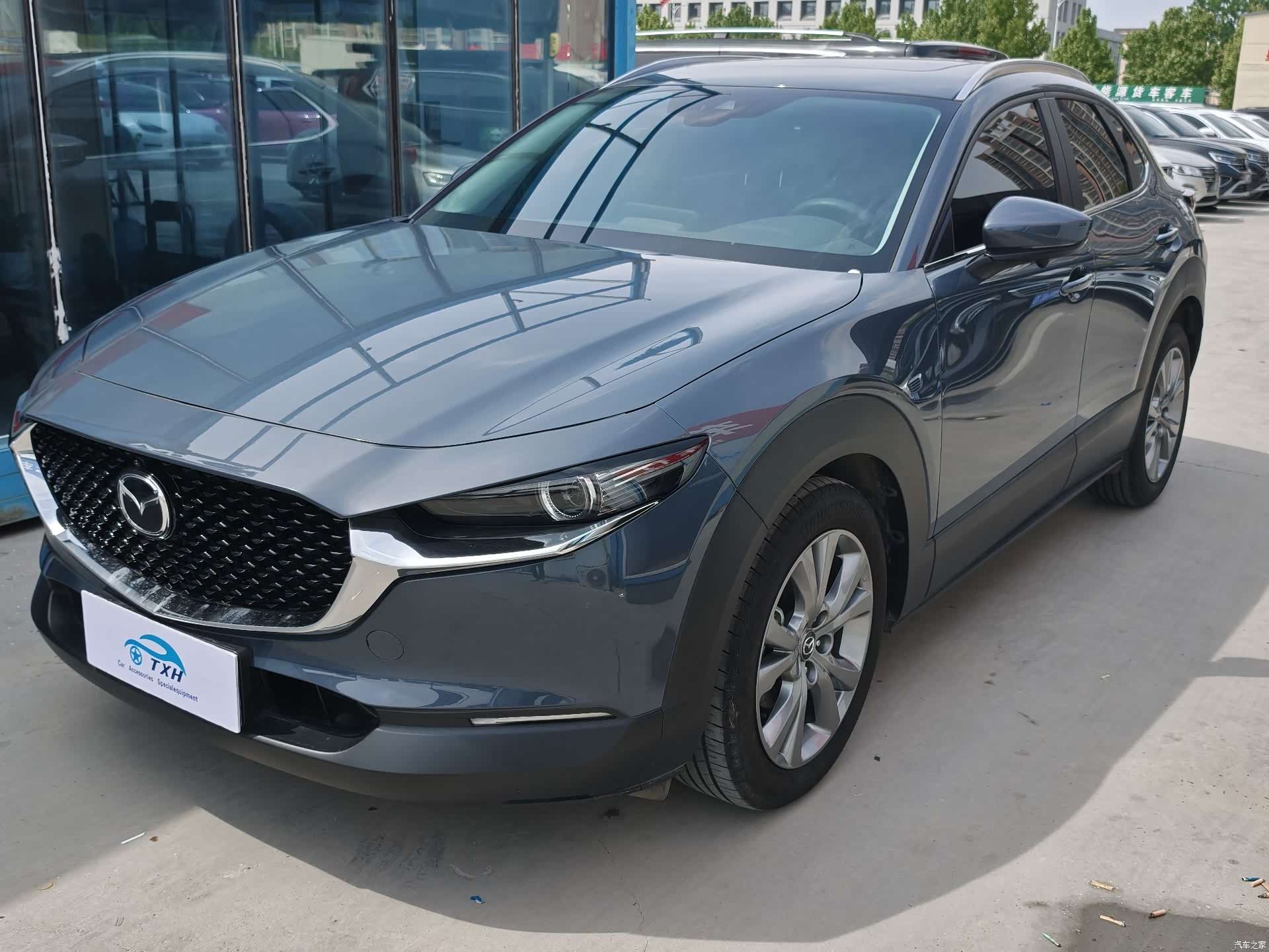 Mazda CX-30, 2023 1