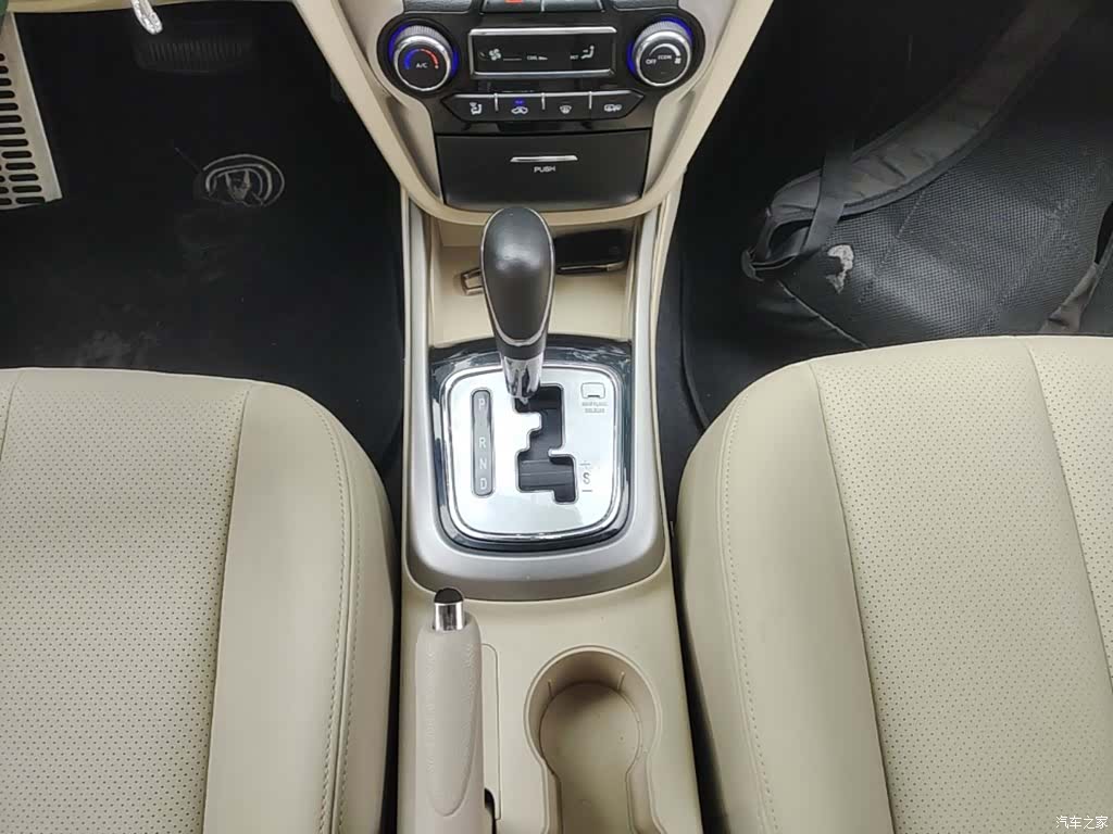 Changan Eado, 2016 14