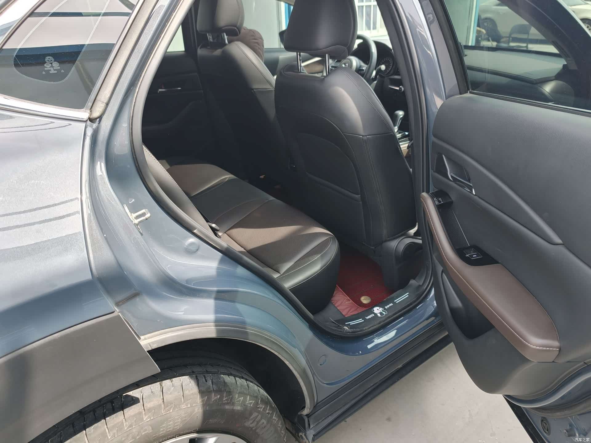 Mazda CX-30, 2023 13