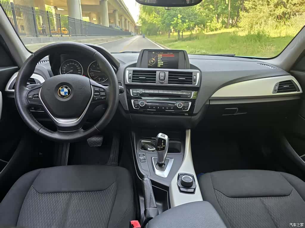BMW 1 Series, 2016 11