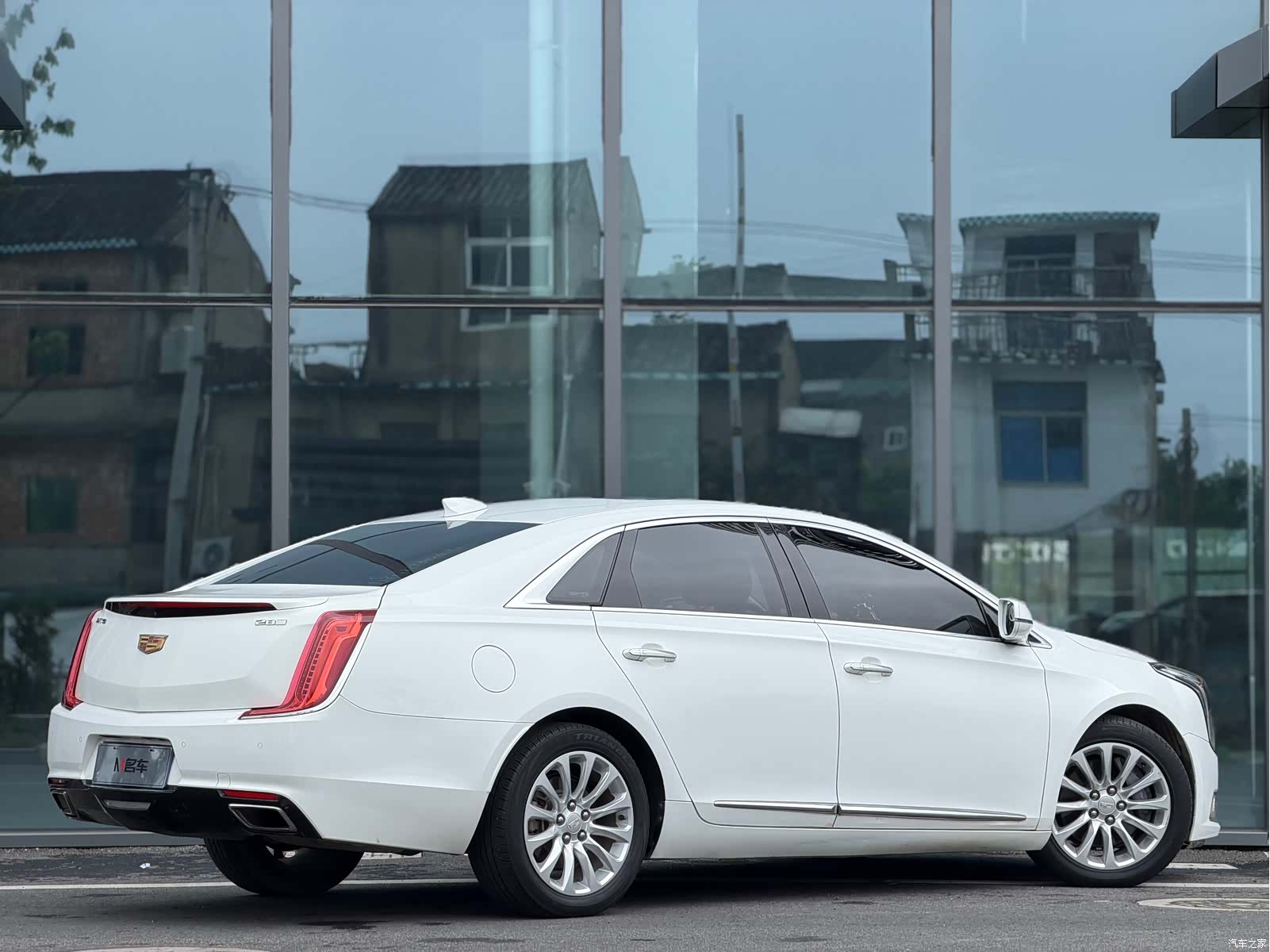 Cadillac XTS, 2019 все фото
