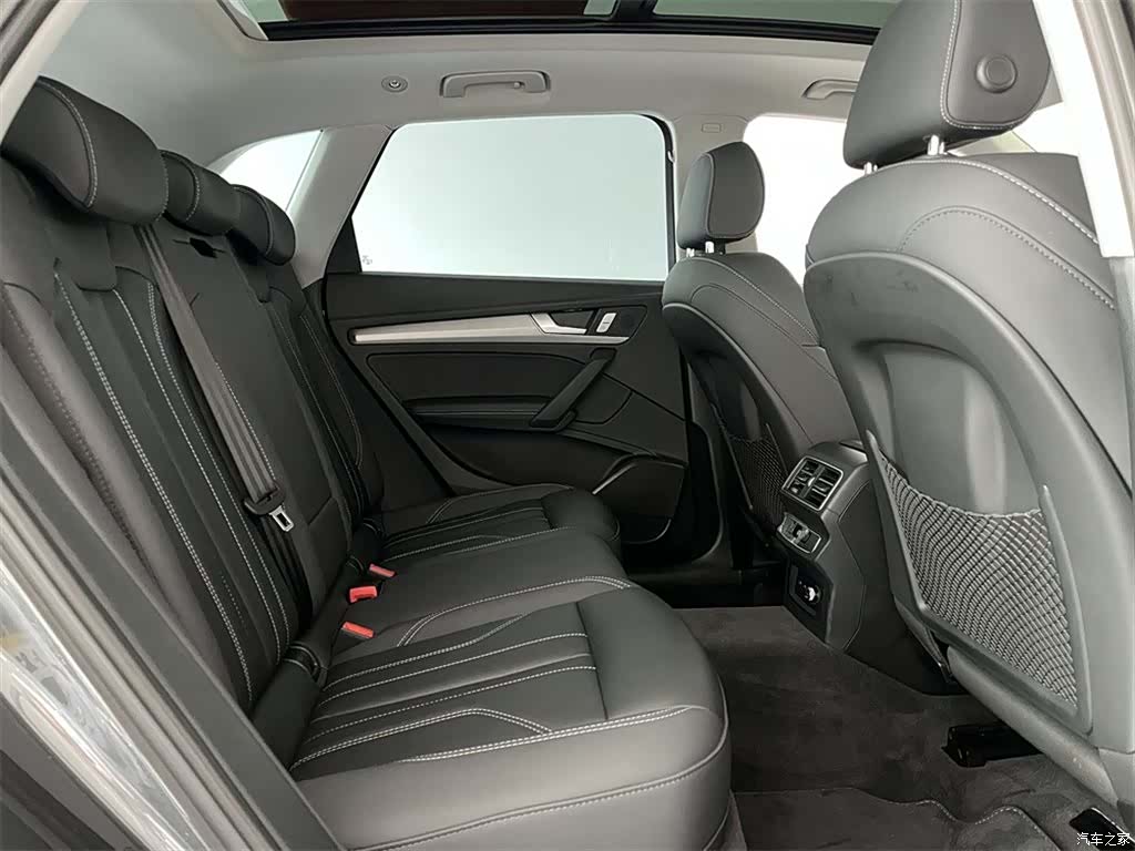 Audi Q5L, 2024 7