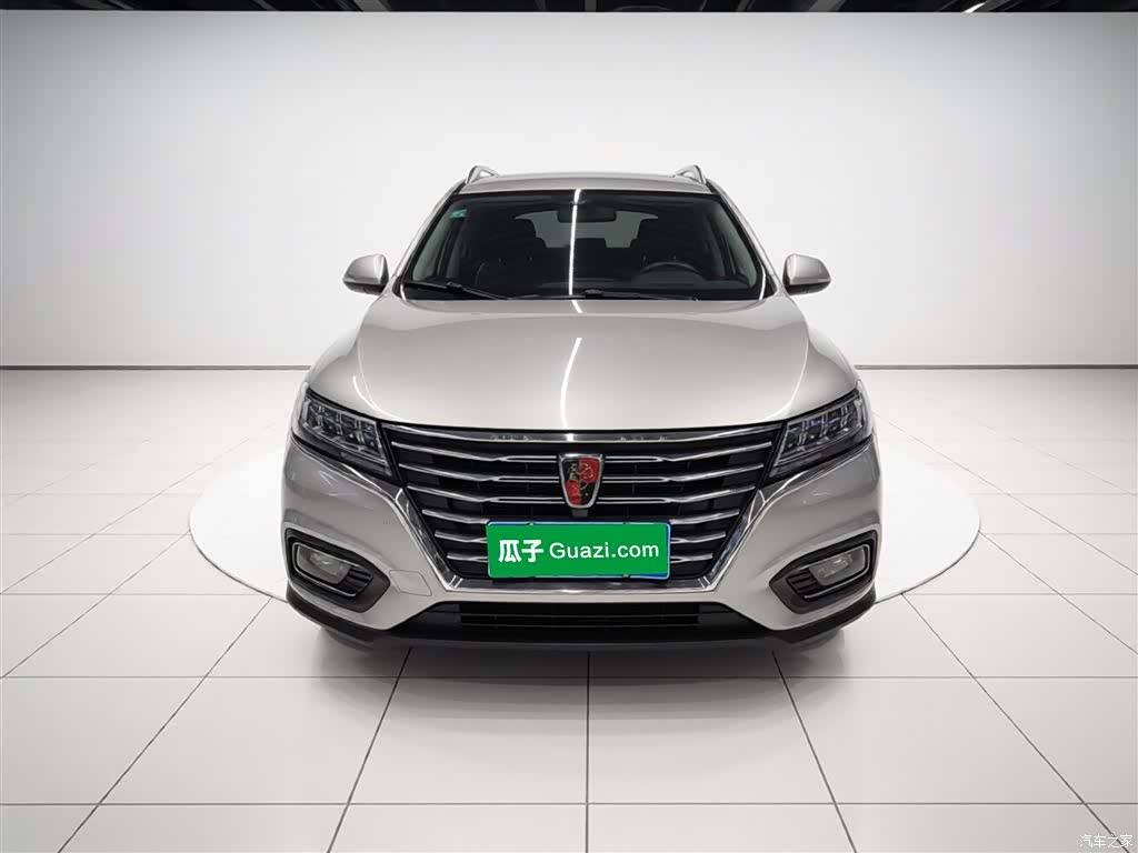 Roewe RX5, 2020 3