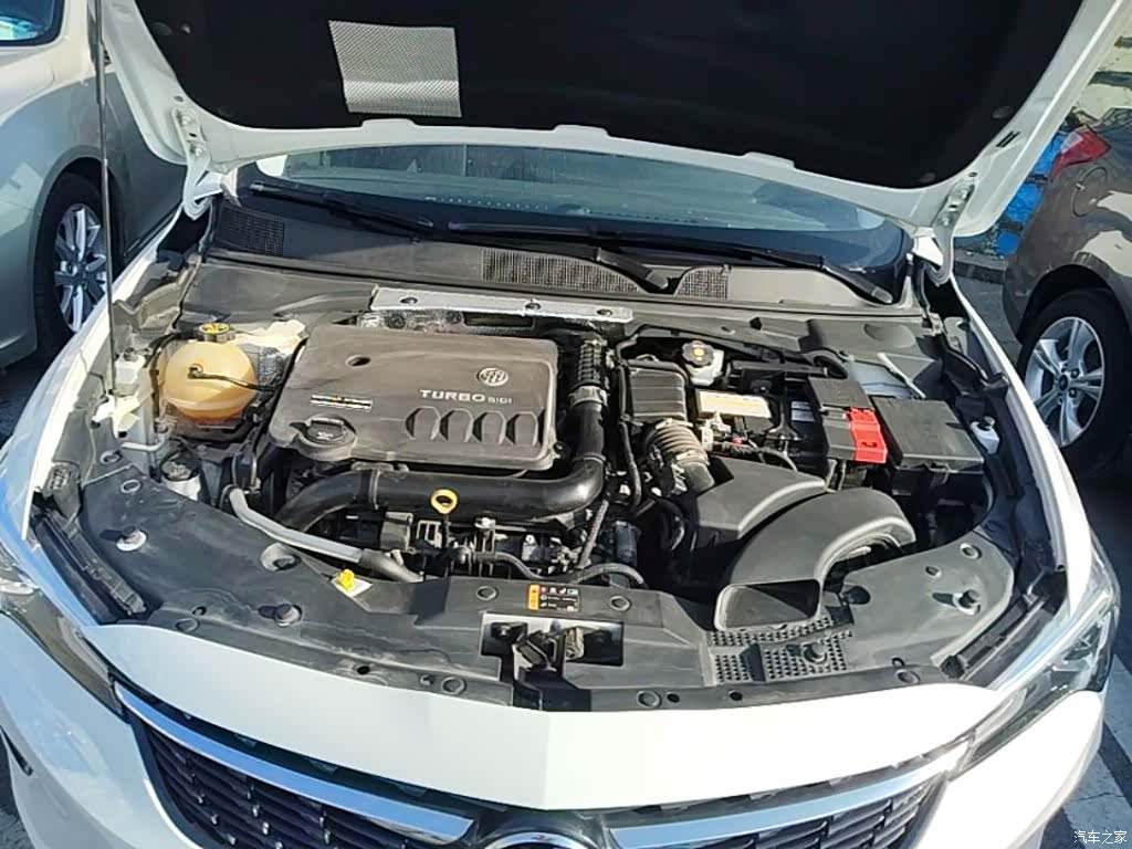 Buick Verano, 2022 20