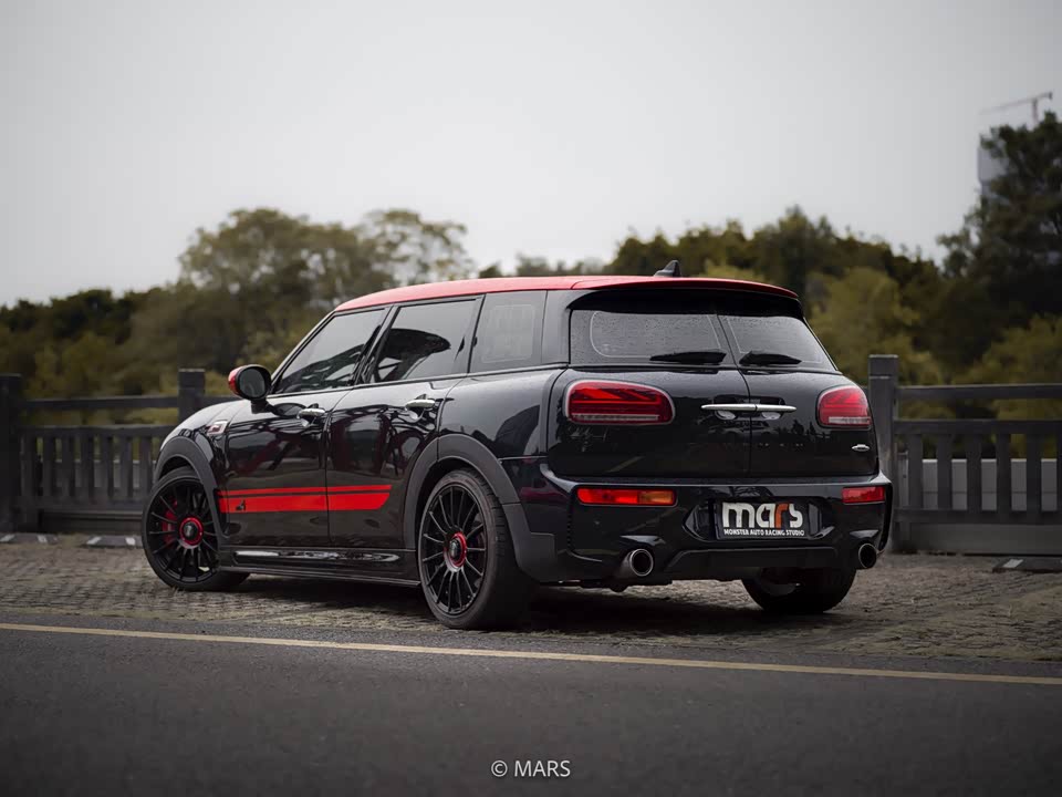 MINI JCW CLUBMAN