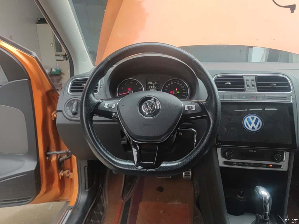 Volkswagen Polo, 2016 11
