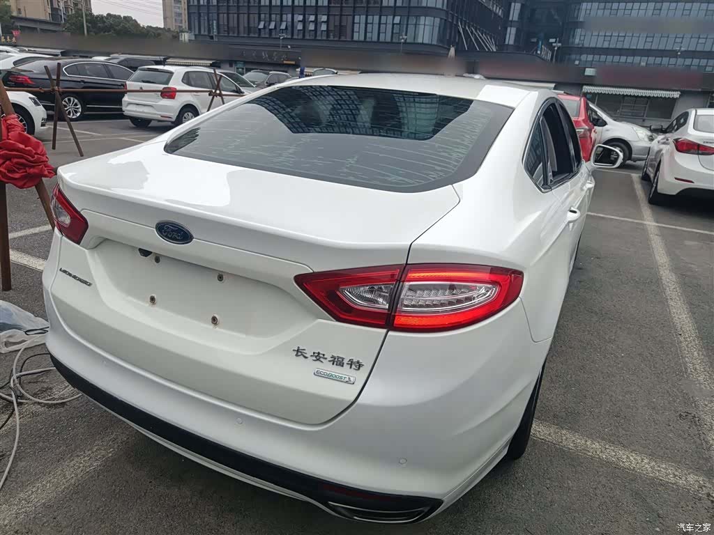 Ford Mondeo, 2015 7