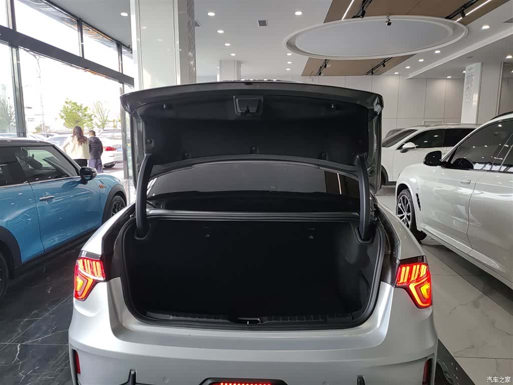 Lynk & Co 02, 2022 19
