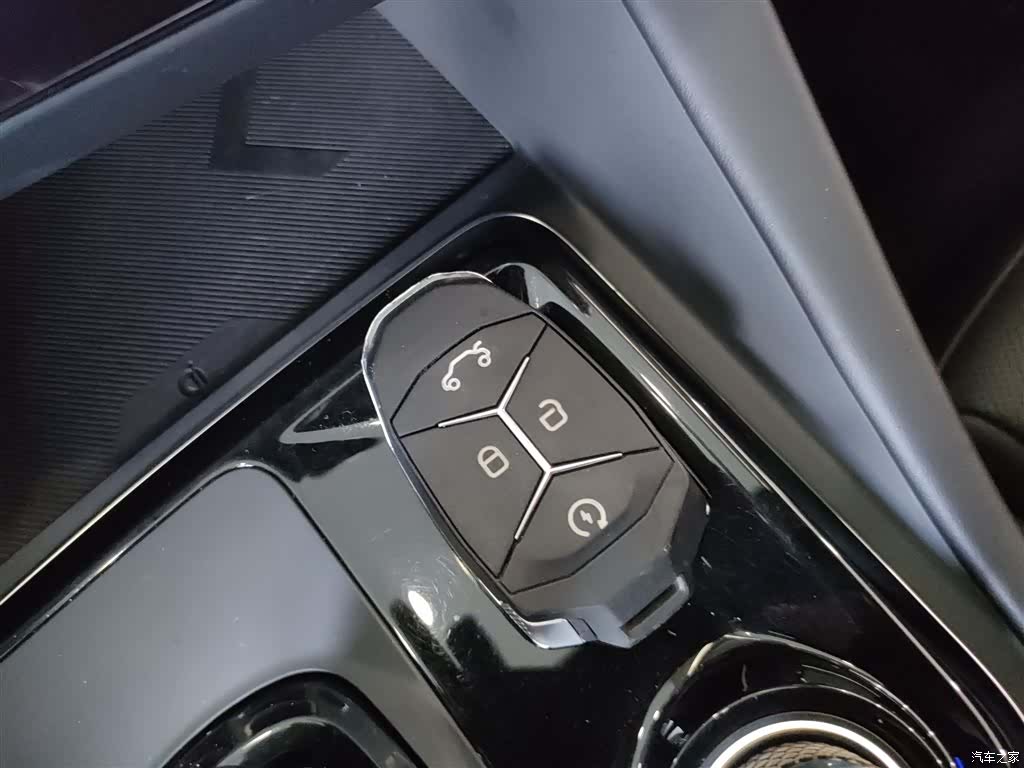 Lynk & Co 02, 2022 9
