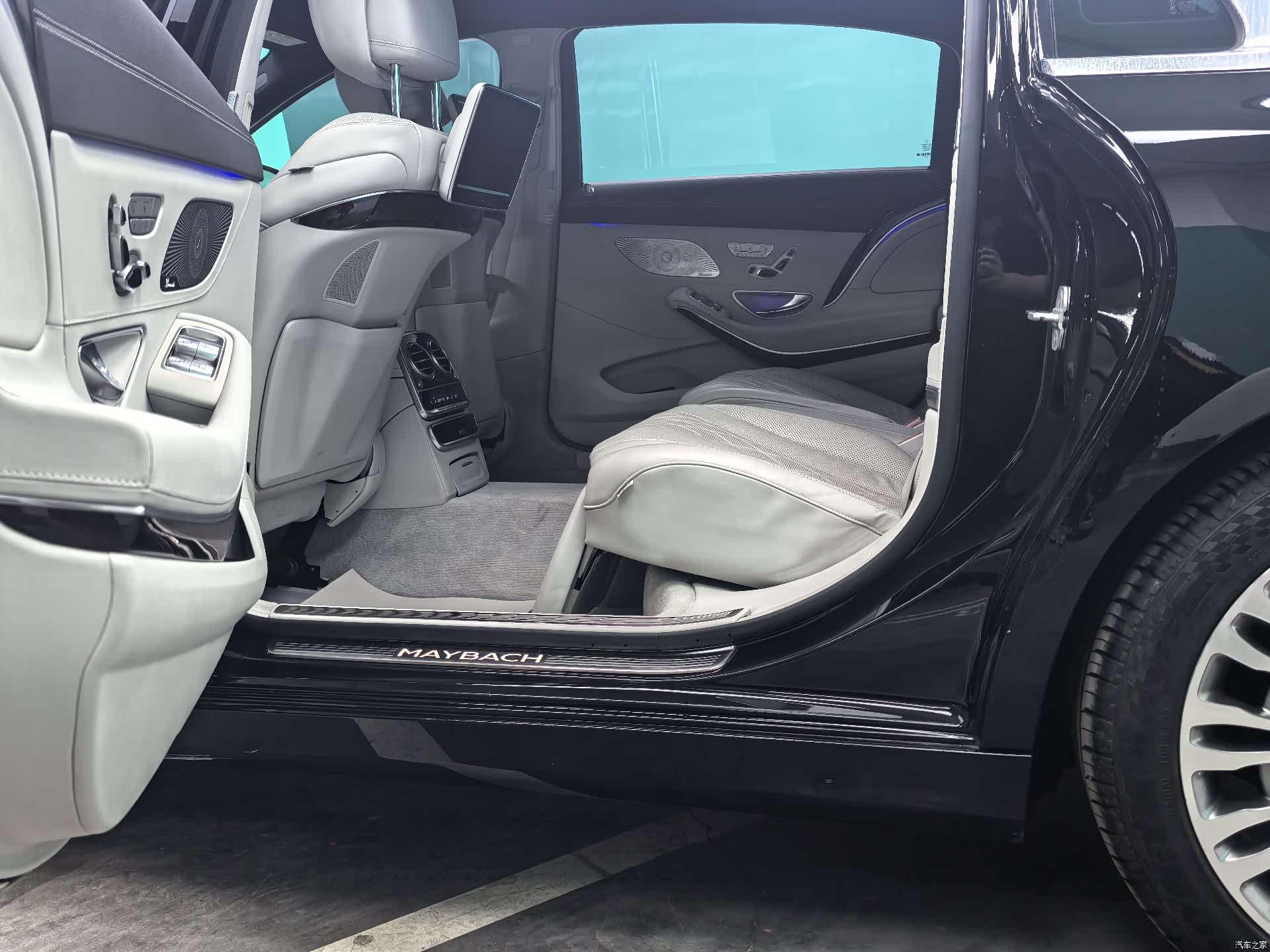 Maybach S-Class, 2016 7
