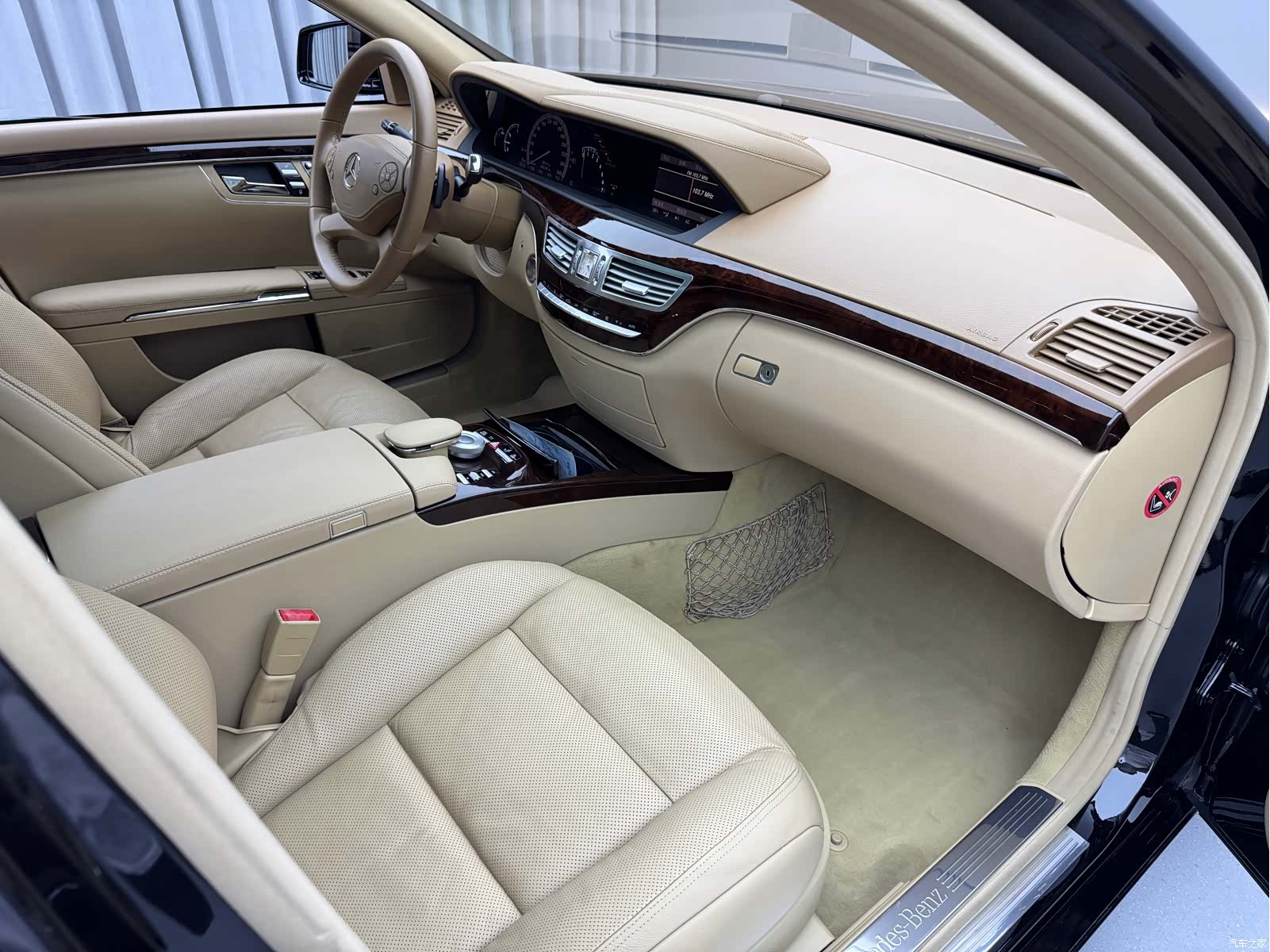 Mercedes-Benz S-Class, 2010 13