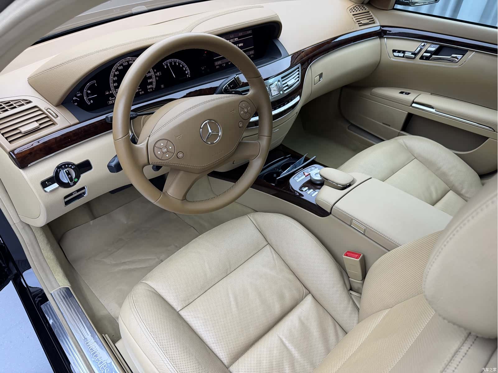Mercedes-Benz S-Class, 2010 25