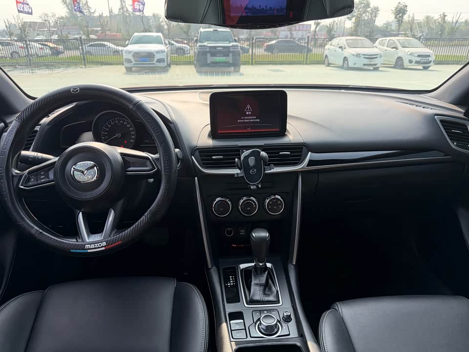 Mazda CX-4