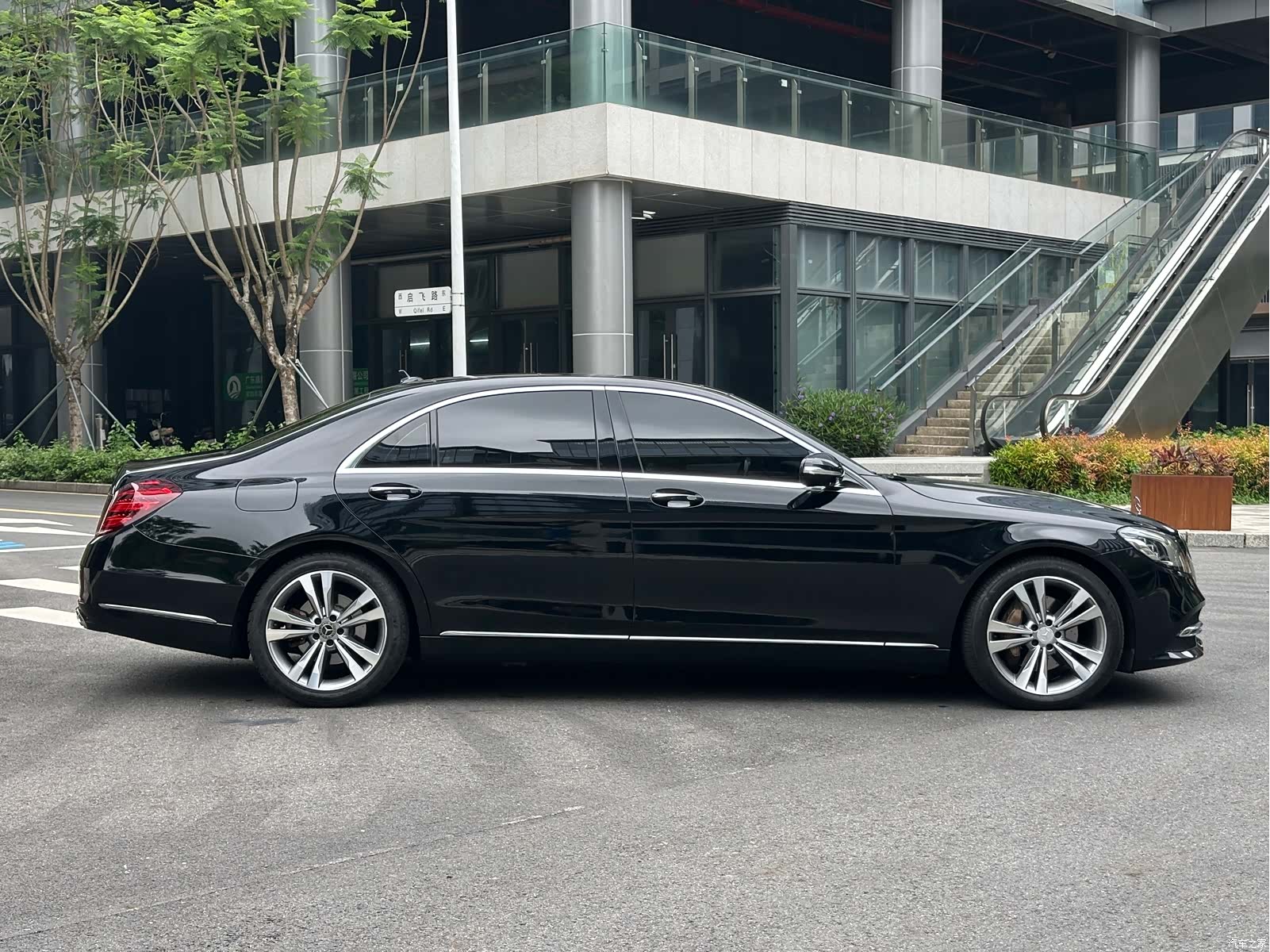 Mercedes-Benz S-Class, 2019 все фото