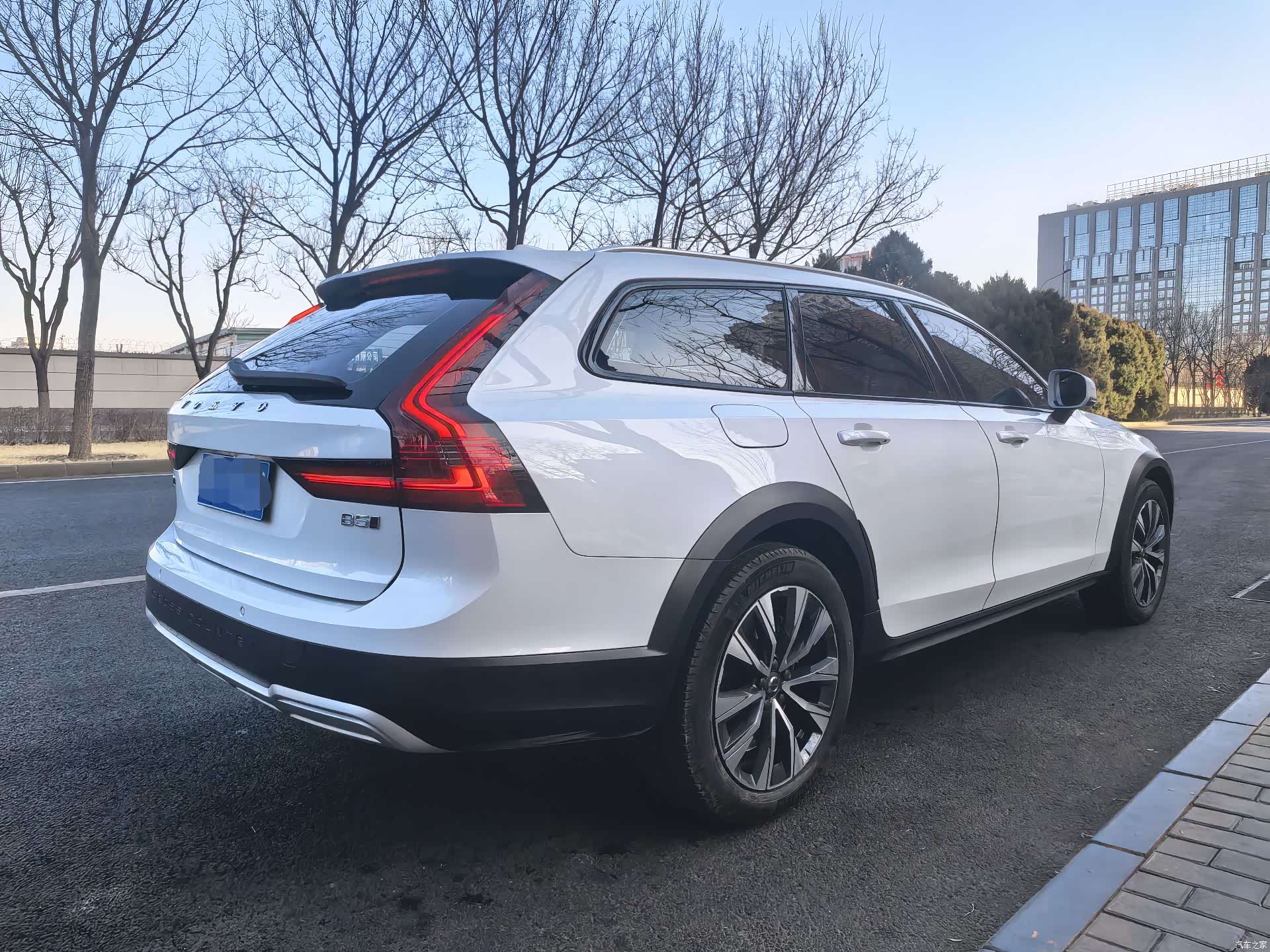 Volvo V90, 2023 все фото