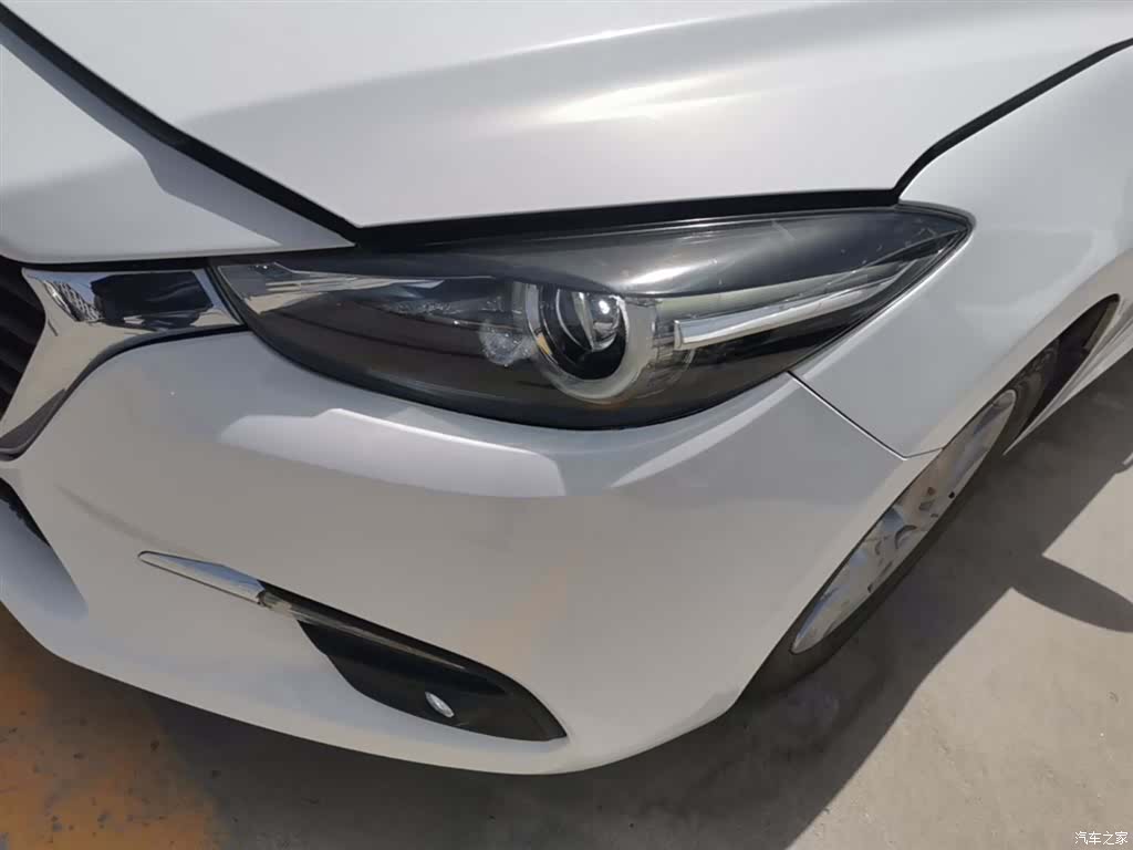 Mazda Mazda3, 2019 24