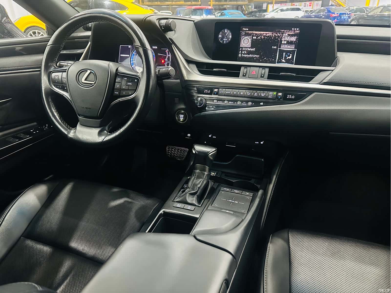 Lexus ES, 2018 7