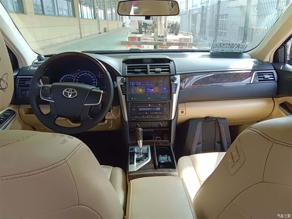 Toyota Camry, 2016 10