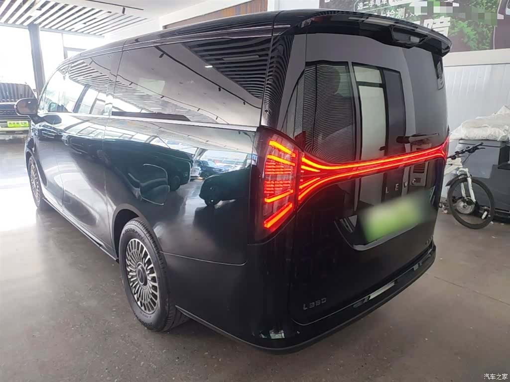 LEVC L380, 2025 все фото