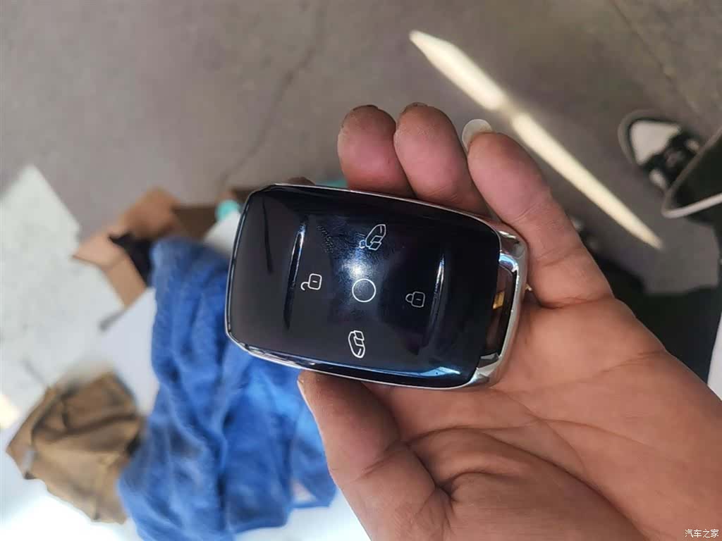 LEVC L380, 2025 9