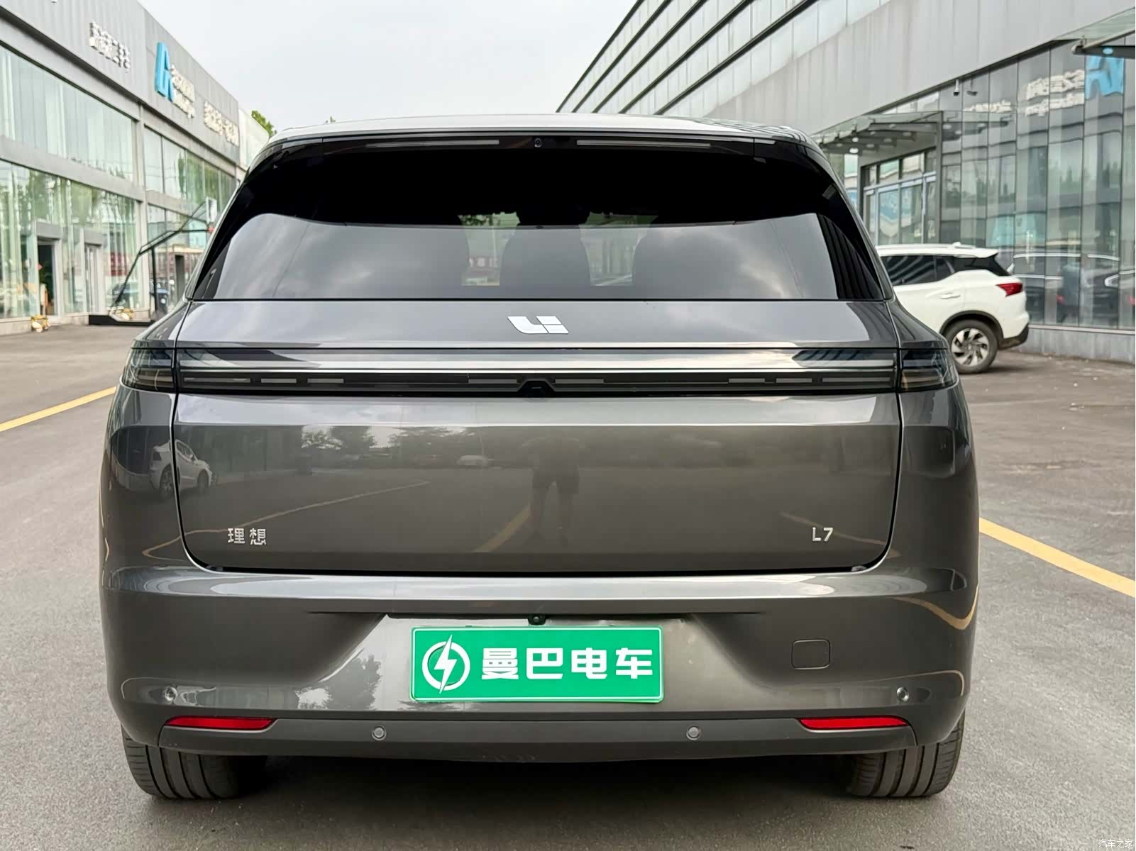 Li Auto L7, 2023 все фото