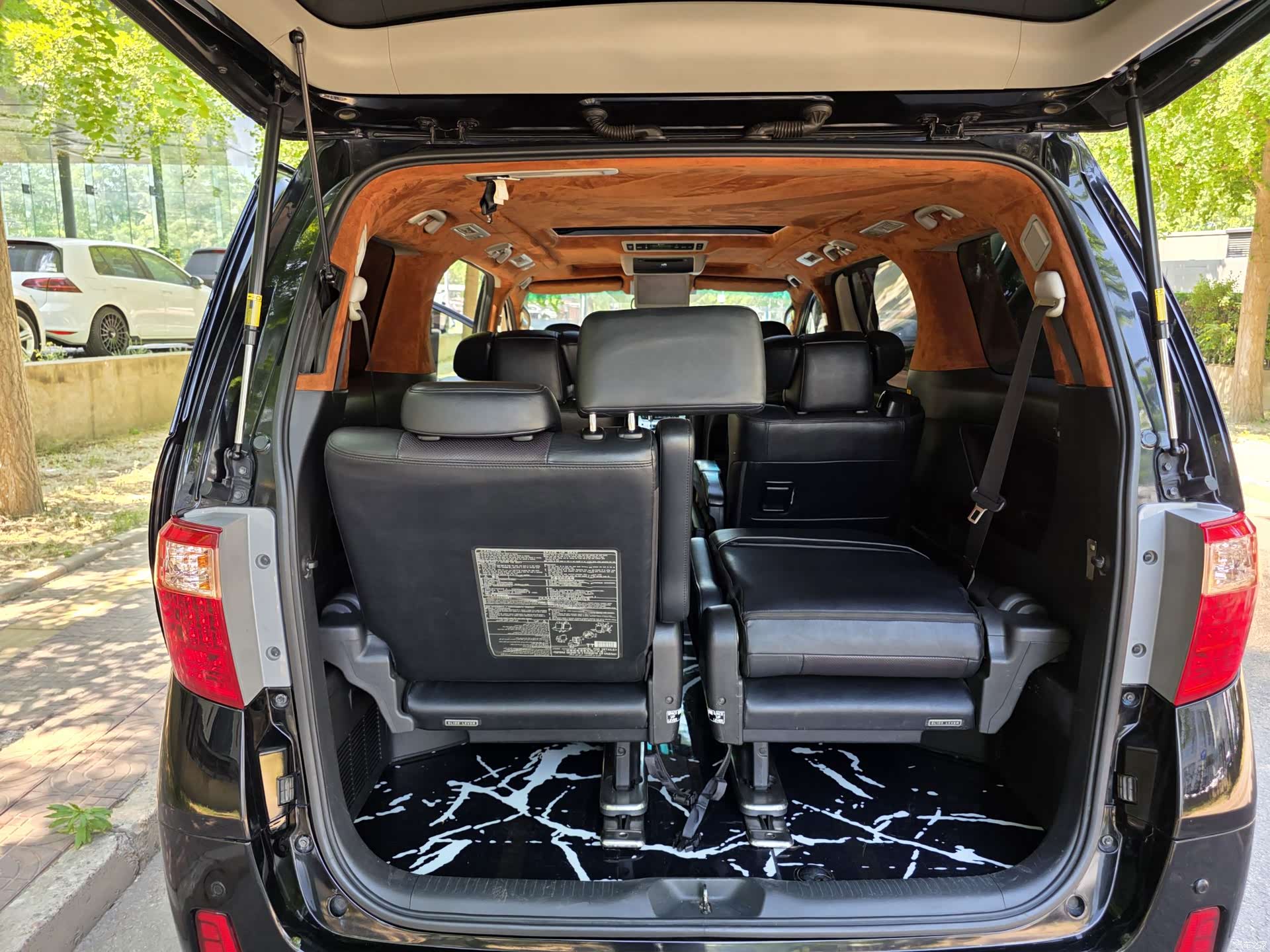 Toyota Alphard, 2014 18
