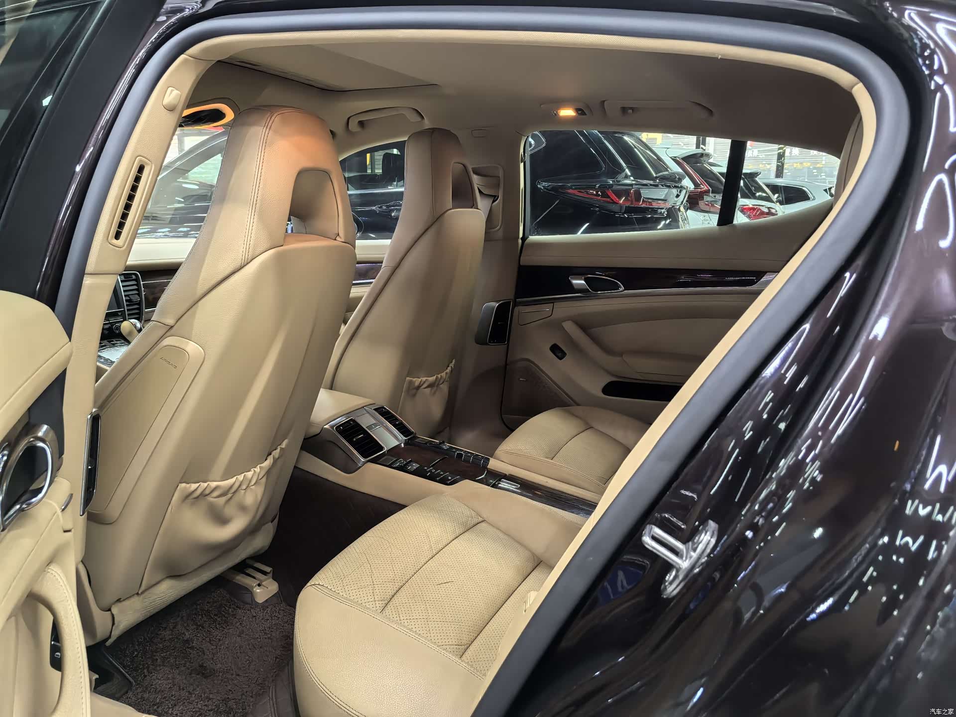 Porsche Panamera, 2012 9