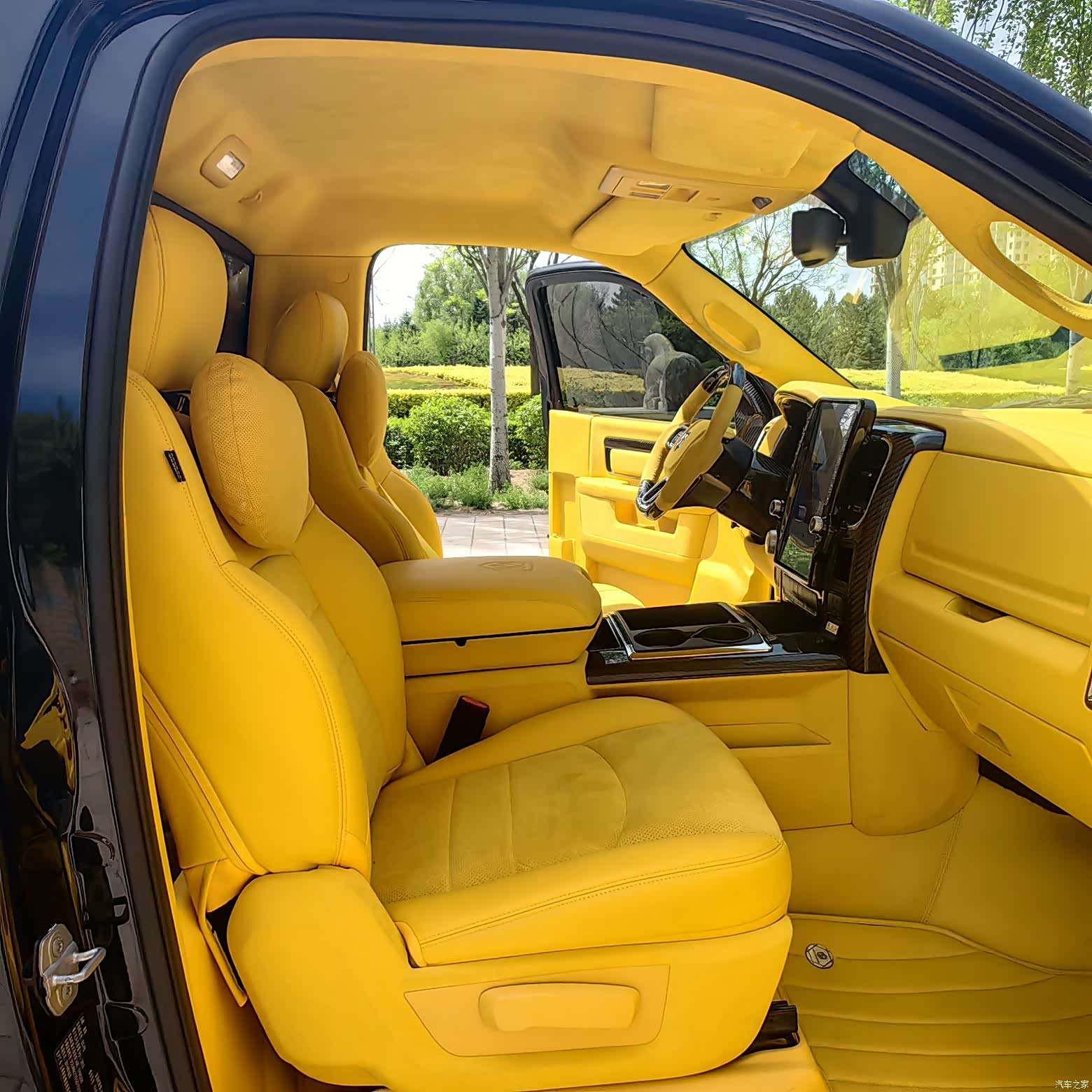 RAM Trucks, 2015 25