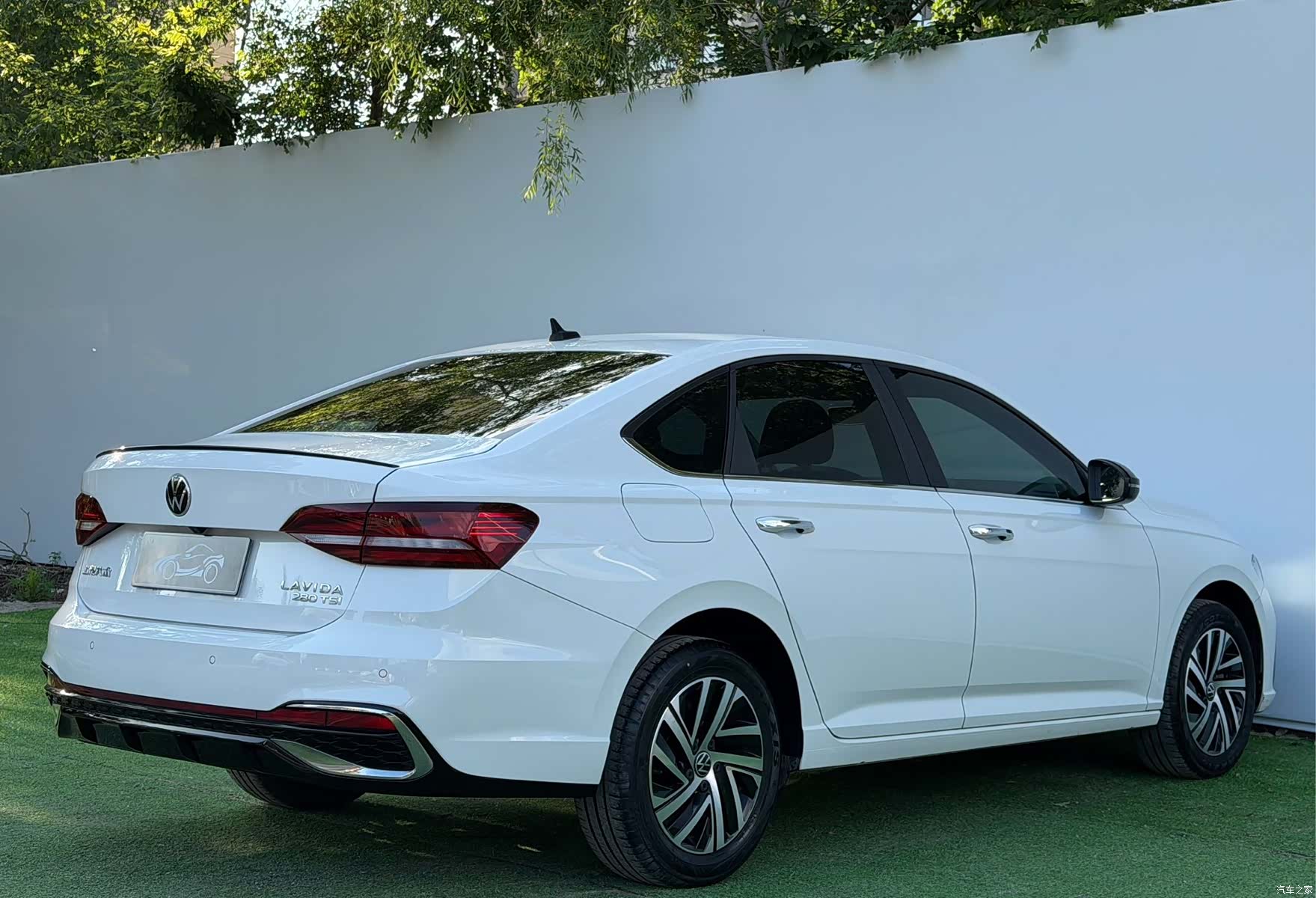 Volkswagen Lavida, 2023 4