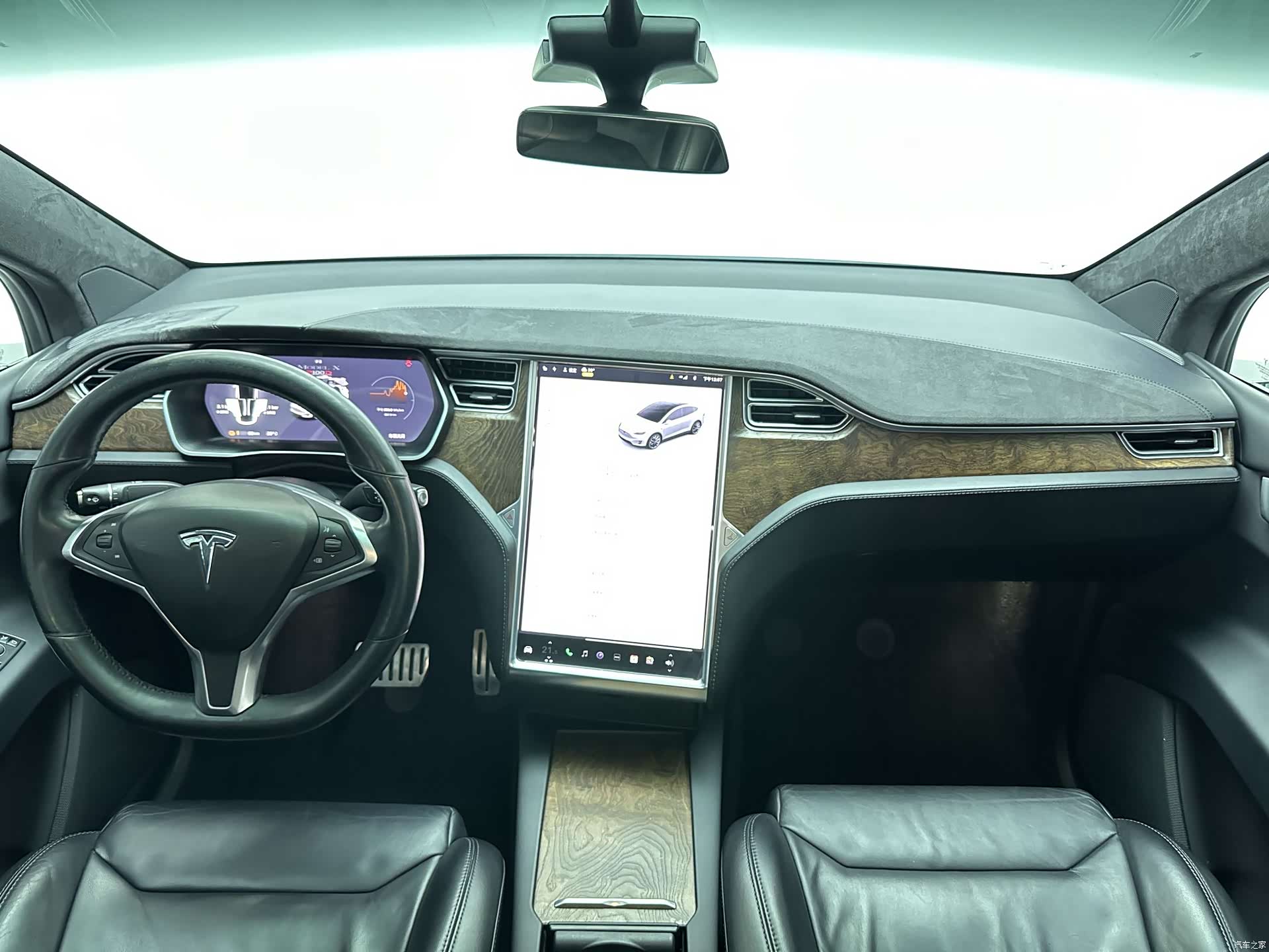 Tesla Model X, 2017 14