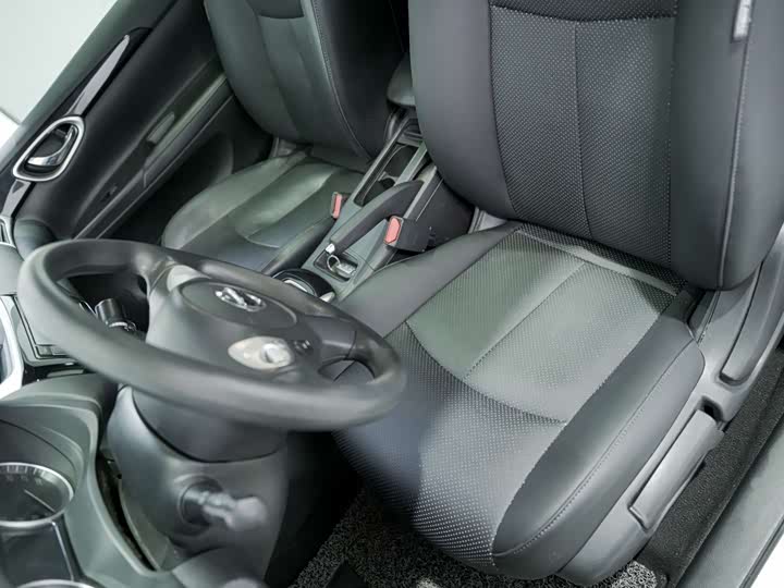 Nissan Sylphy, 2016 года фото 11
