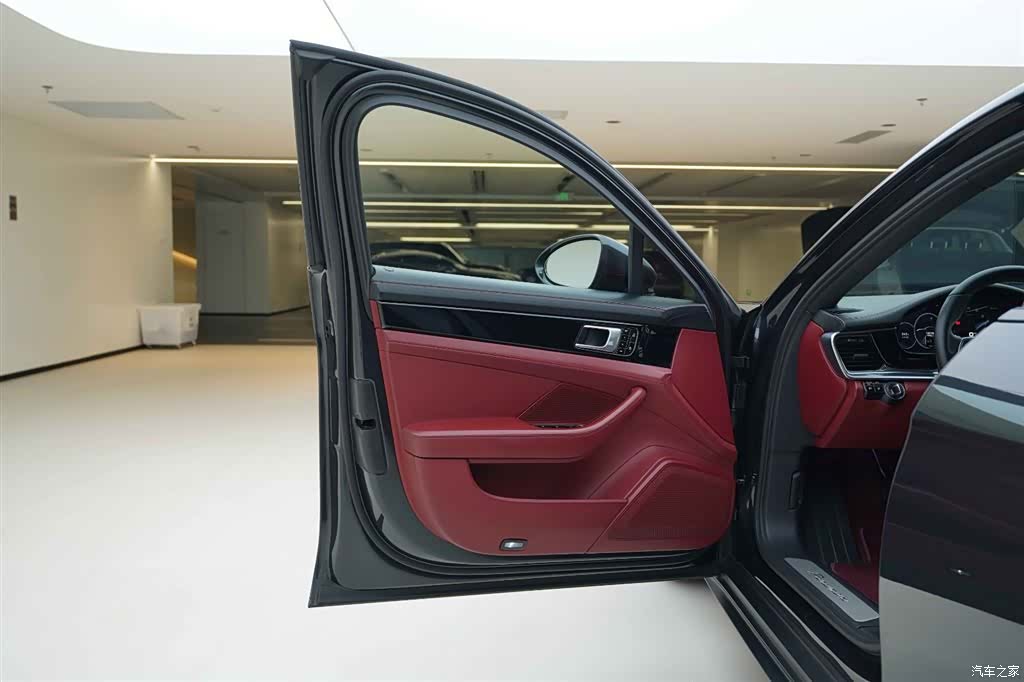 Porsche Panamera, 2019 15