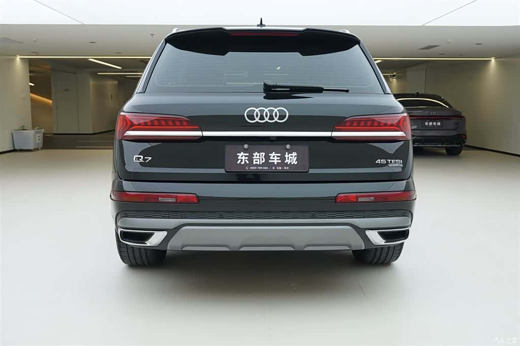 Audi Q7, 2023 4