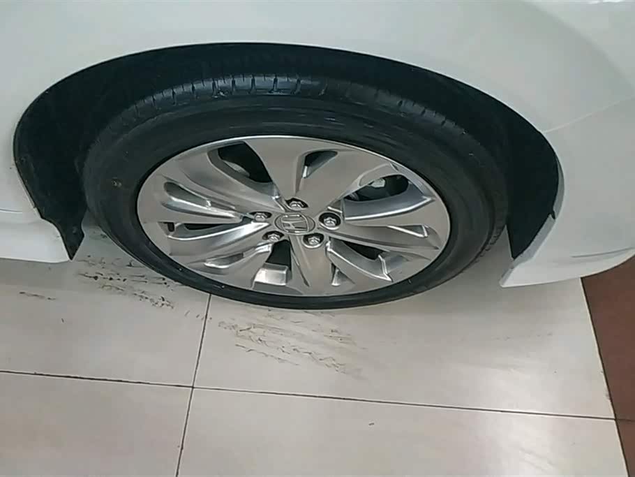 Honda Jade